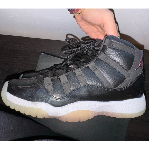 Air Jordan 11 Retro “72-10’s” - Picture 6 of 9